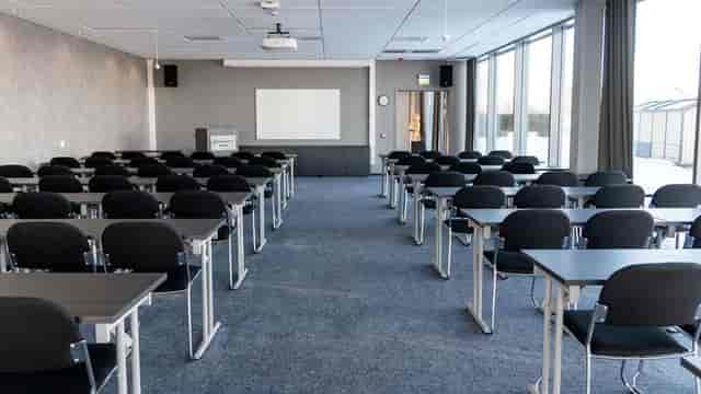 VIP Lounge classroom, natural light, event training workshop