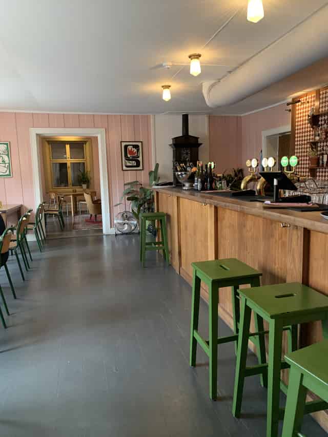 Folk Bar