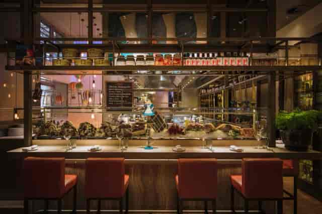 Langosteria restaurant bar, open kitchen, corporate dinner, cocktail reception
