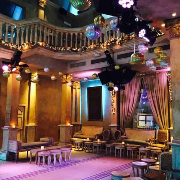 Cocktail bar