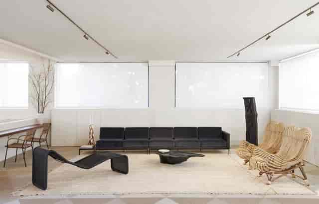 Bonacina 1889 minimalist lounge, meeting space, event venue
