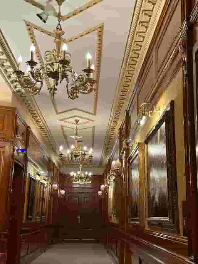 Foyer Cafeteria