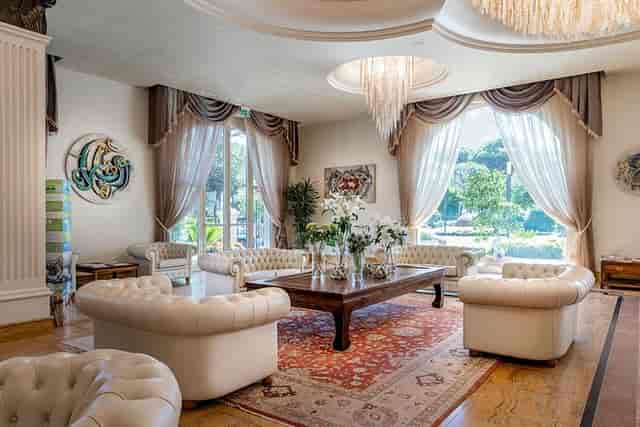 Palace Hotel convention lounge, elegant seating, networking event