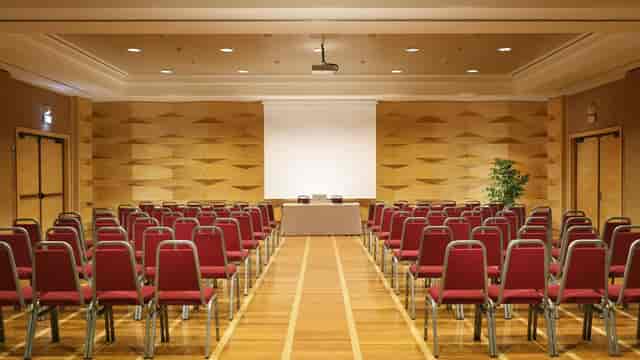 Varese conference theater seating, presentation event