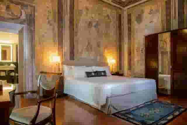 Sala degli Stemmi