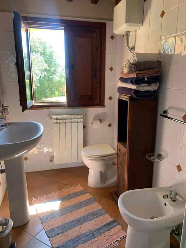 Agriturismo bathroom, tiled, holiday rental