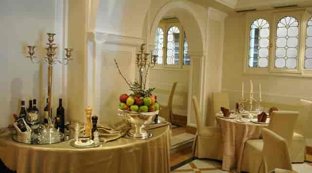 Elegant Grand Canal event venue, La Cupola, Hotel Carlton