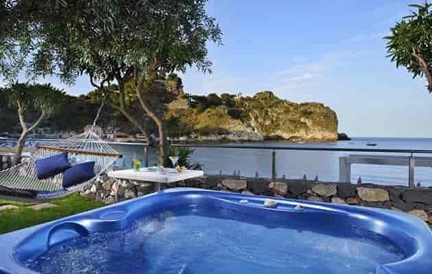 Luxury resort suites, executive retreat, incentive travel.