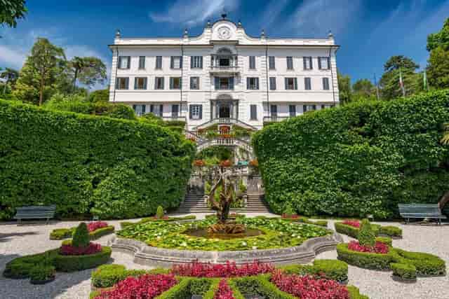 Villa Carlotta olive grove wedding event