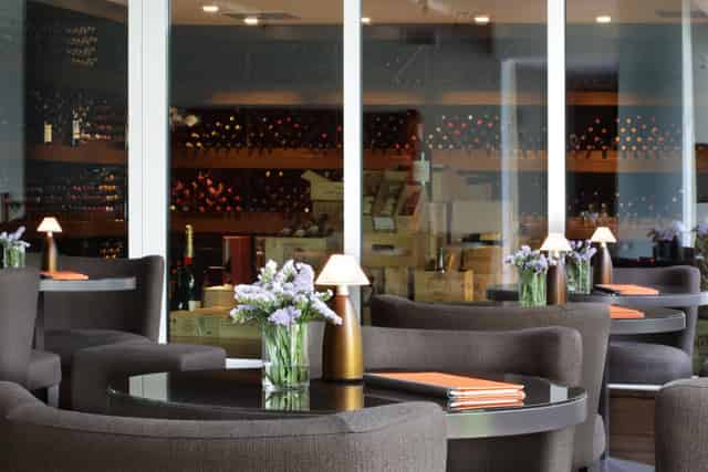 Lounge Bar