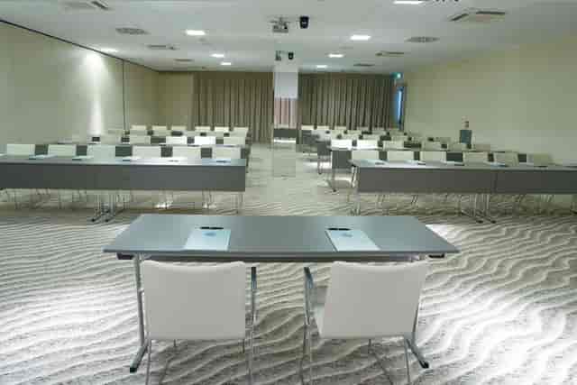 Milano Marittima meeting room, classroom setup, event venue