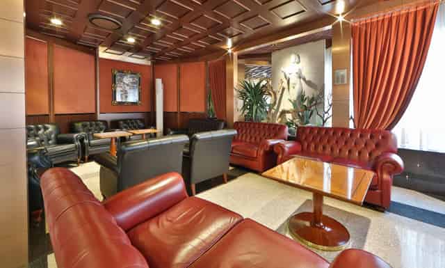 Lounge Bar