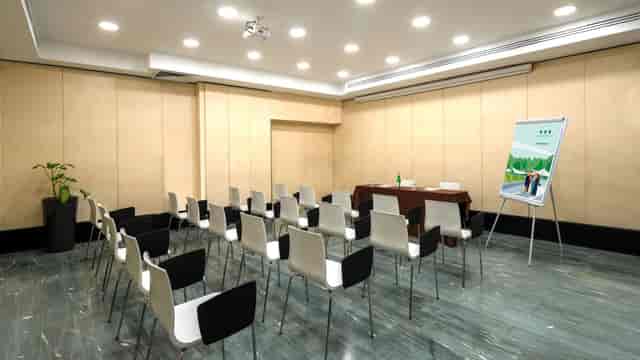 Milano meeting room, tiered seats, workshop, event
