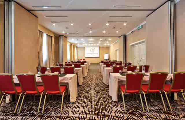 Visconti Palace boardroom, traditional, flexible, conference, meeting