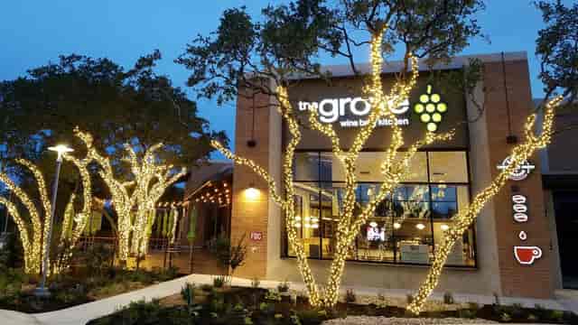 Grove Wine Bar outdoor reception, intimate events, festive cocktail hour
