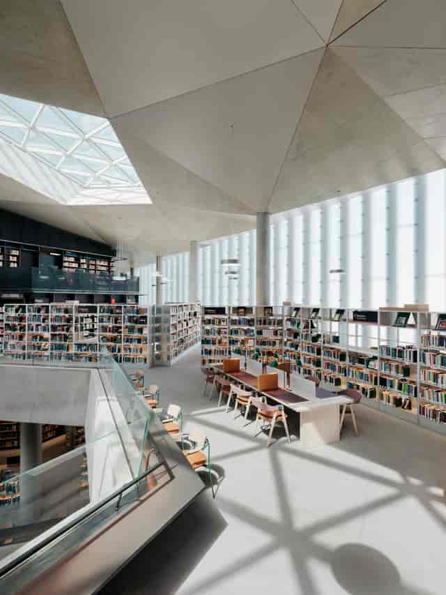 Deichman Bjørvika library event, modern light, book launch