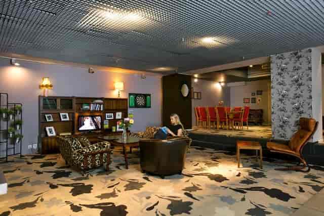 Comfort Hotel Youngstorget lobby: social space, dartboard, event, networking