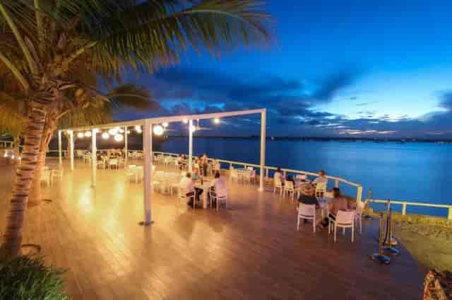 Coral Beach Hotel Dar sunset reception corporate event