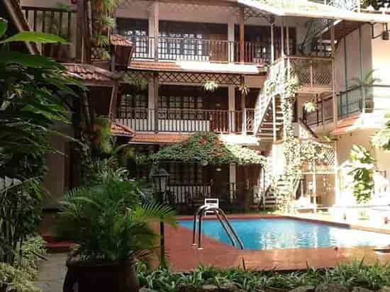 Protea Hotel Dar es Salaam boutique pool venue, intimate events