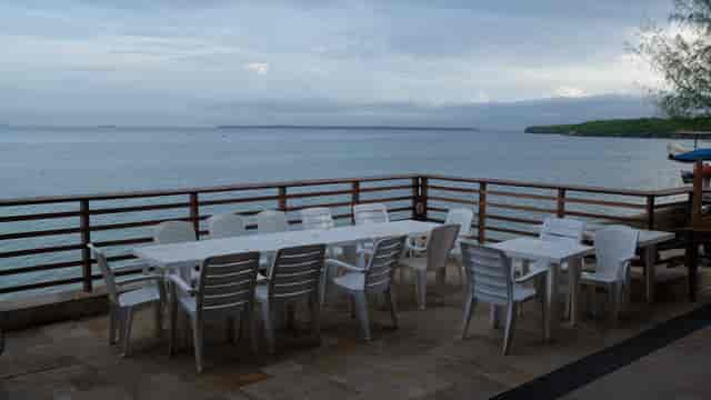 Dar Yacht Club ocean view networking breakfast event
