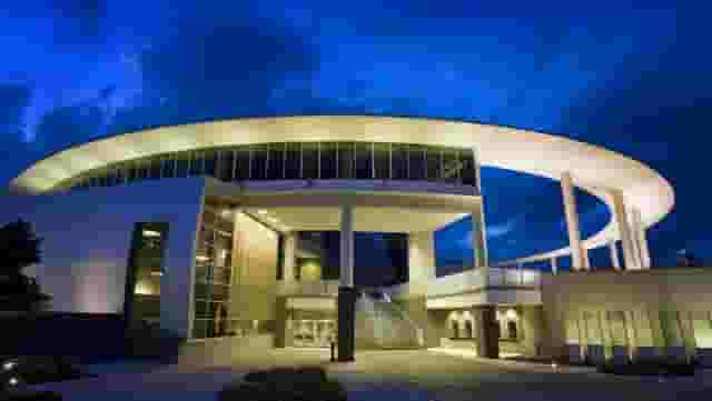 Debra & Kevin Rollins Studio Theatre