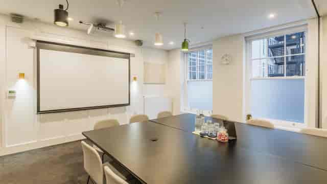 Fora Wimpole St. meeting room, modern, AV, board meeting.