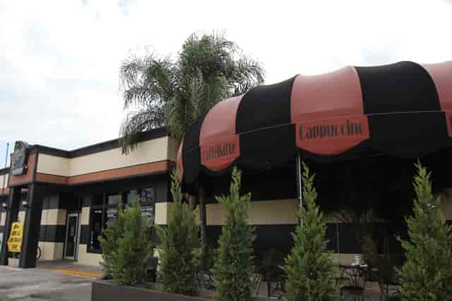 Rao's Bakery cafe, outdoor seating, casual meeting, networking event