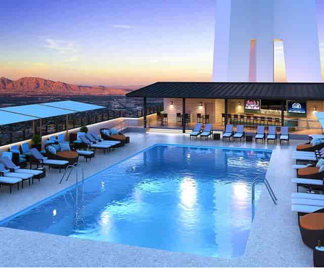 Strat rooftop pool event