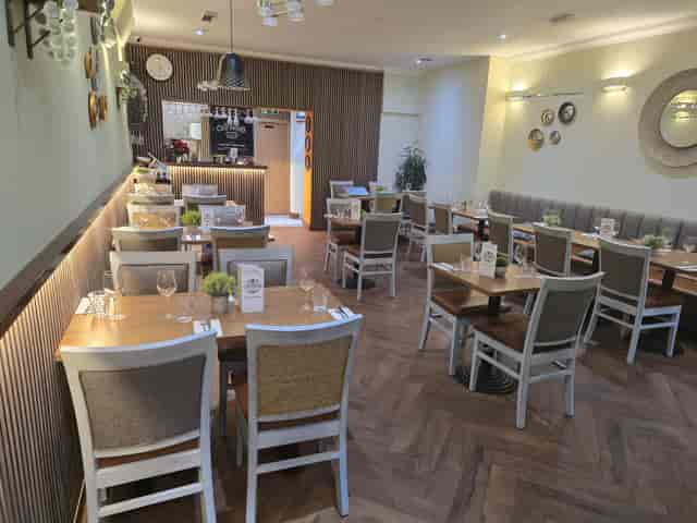 Croftwood event venue, modern bar, intimate dinners, cocktail receptions