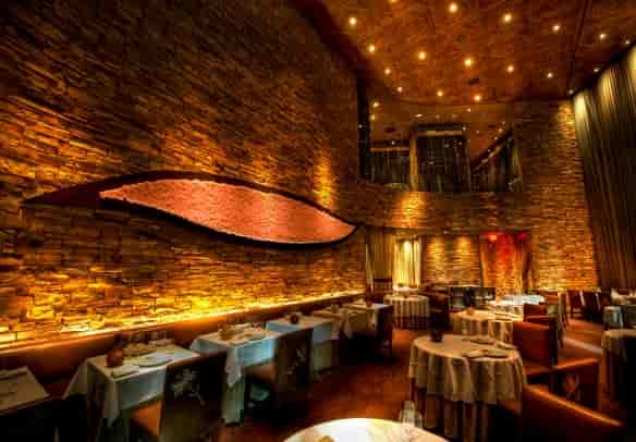 Elegant Dining Room, Stone Wall, Upscale Event, Private Party