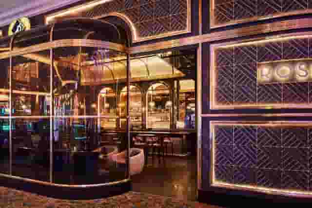 Cocktail Lounge