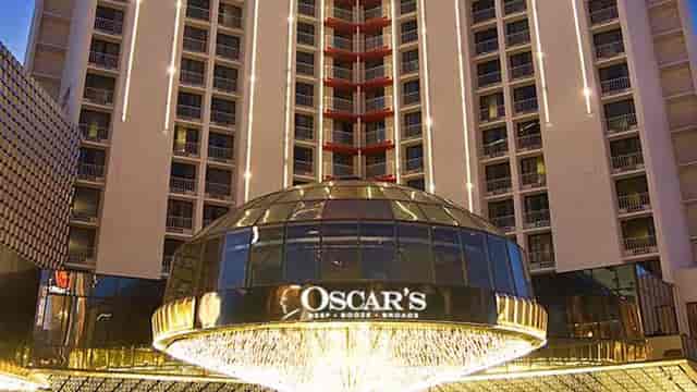 Vegas Hotel Meeting | Plaza Casino Event | Oscar's