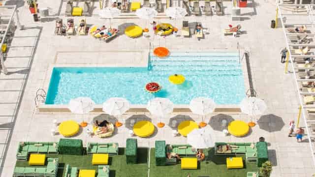 Citrus Grand Pool Deck