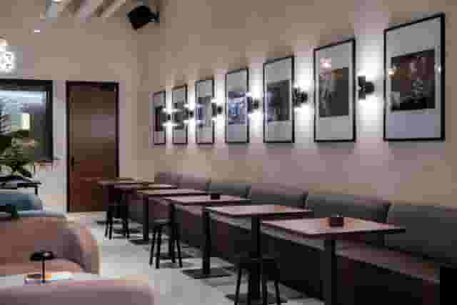 Qube Elephant Lounge & Bar