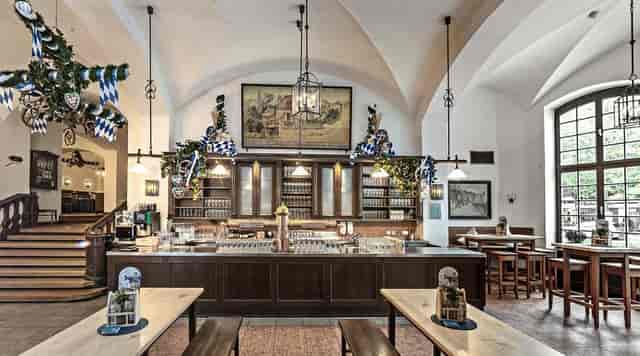 Restaurant Bewertungen ...