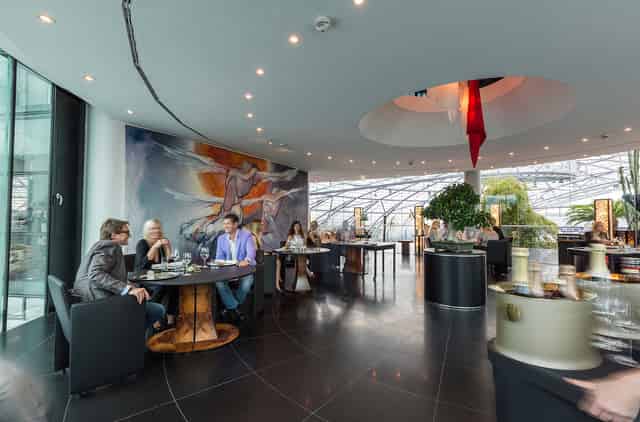 Restaurant Ikarus