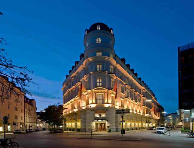 Mandarin Oriental Munich Domes, luxury hotel event venue