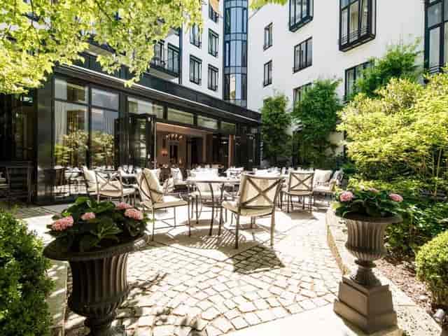 Munich Palace Wintergarten hotel courtyard, cocktail reception, event space