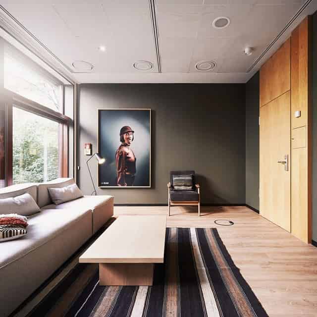 Meeting Rooms
