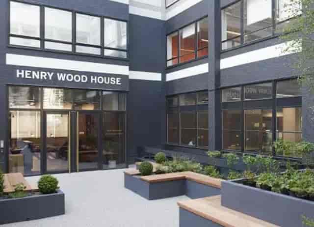 Fora Henry Wood courtyard meeting event space