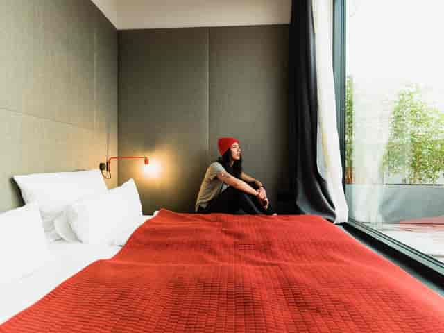 Flushing Meadows Penthouse: VIP retreat, modern comfort, executive event.