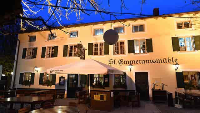 Biergarten Emmeramsmühle rustic evening corporate reception