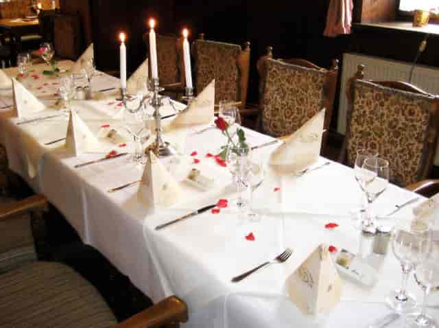 Fischstube Tutzinger Hof wedding elegant table