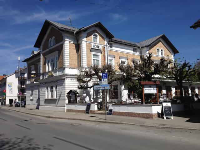 Cafe