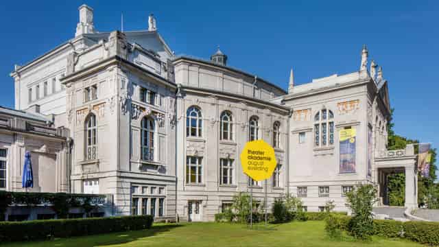 Großes Haus