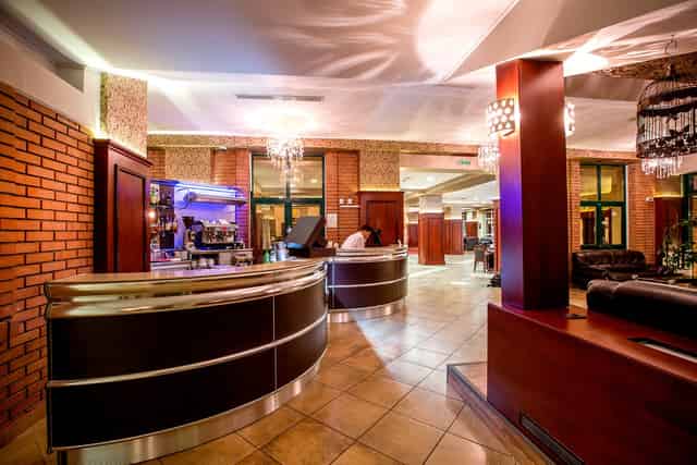 Lobby Bar