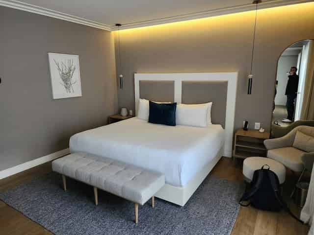 Coco Balcony Suite