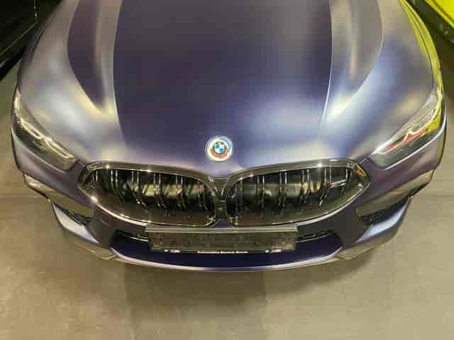 Luxury vehicle showcase in ROMEXPO Hall H3 for premium corporate events and trade shows.