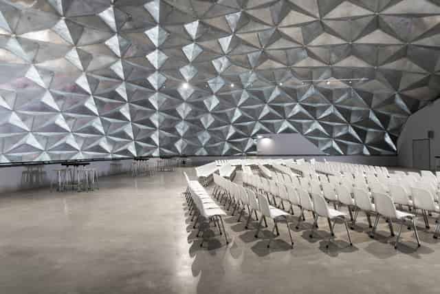 Plenary conference hall