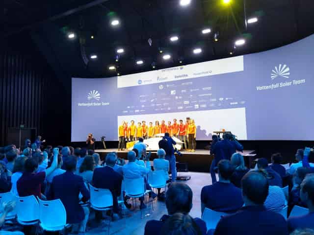 Plenary conference hall